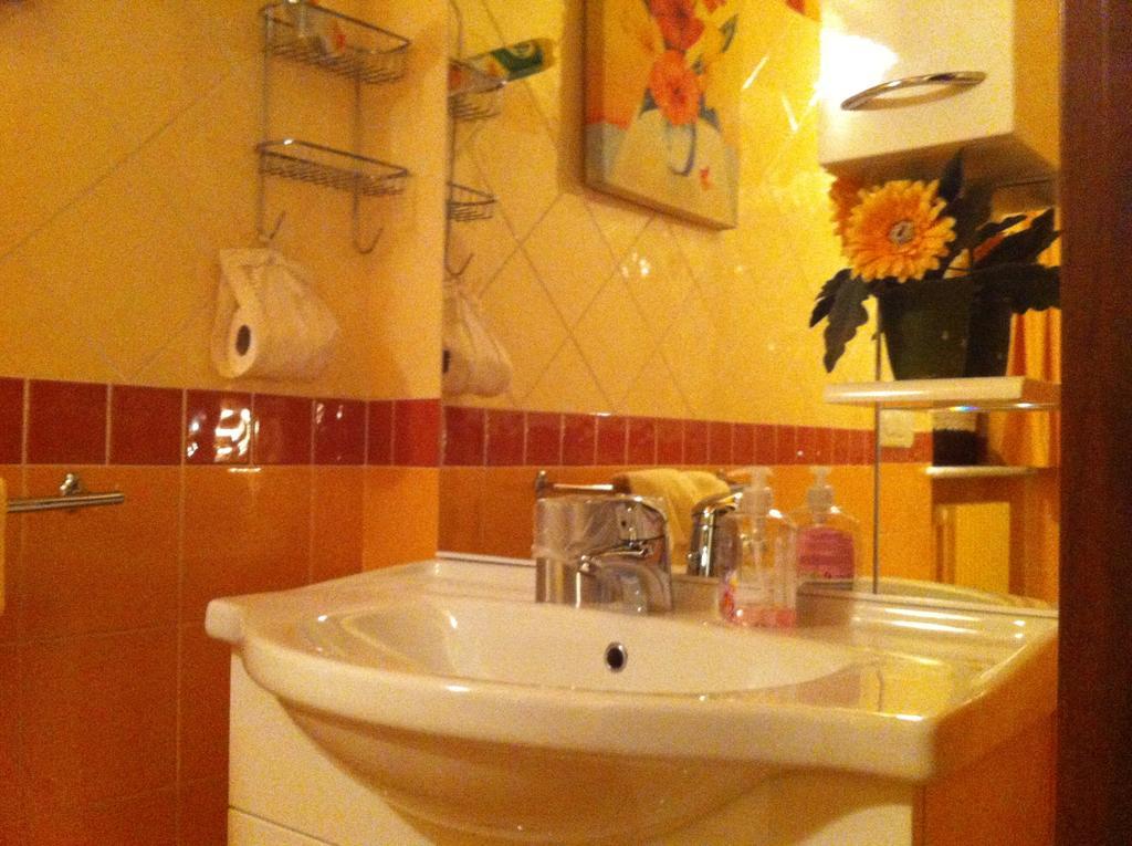 B&B Gira-Sole Cuneo Habitación foto